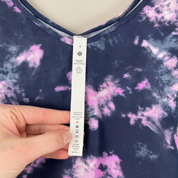 Lululemon Align T-Shirt Circulate Tie Dye Mineral Blue Multi Size 4 - Picture 3 of 5